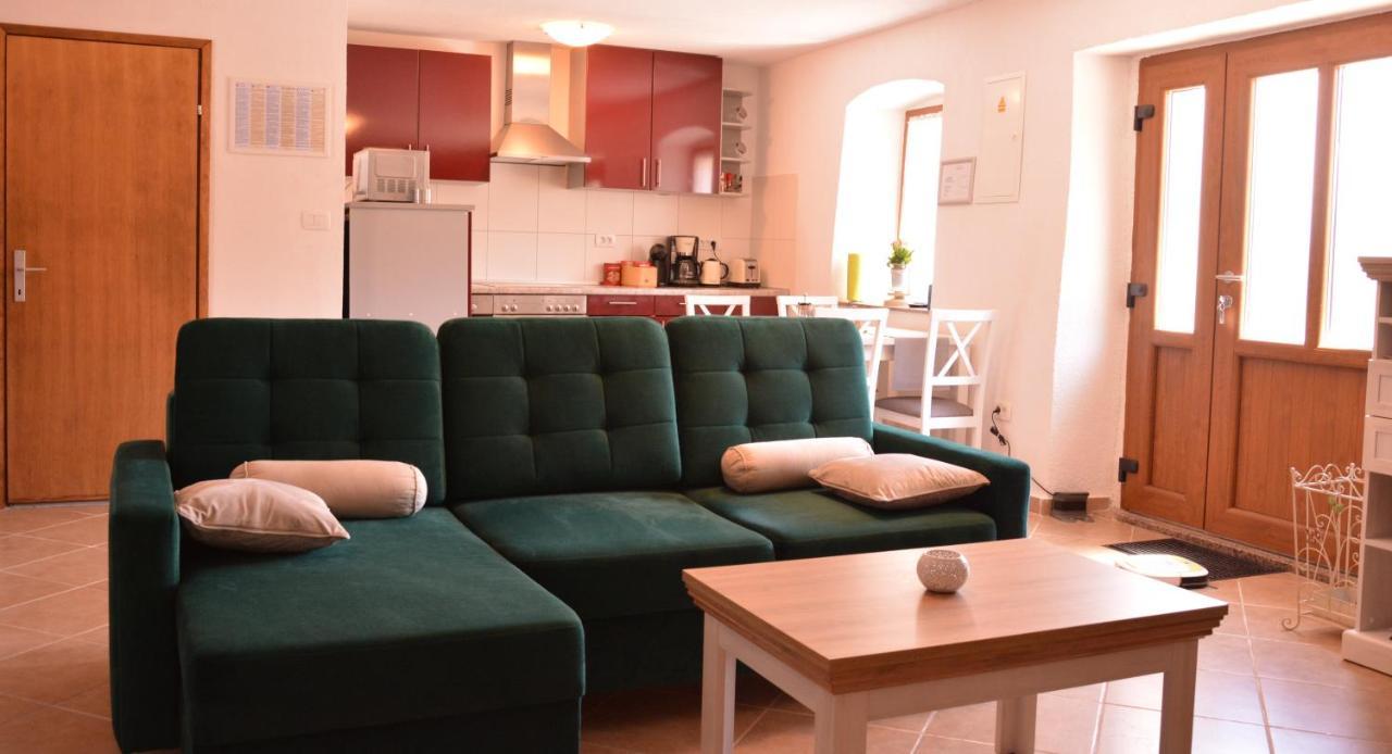 Casa Ferata - Holiday Home Vizinada Екстер'єр фото